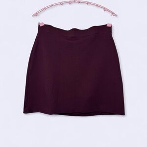 Amazon Essentials Athletic Mini Skirt
Size Small • Deep Plum/Burgundy